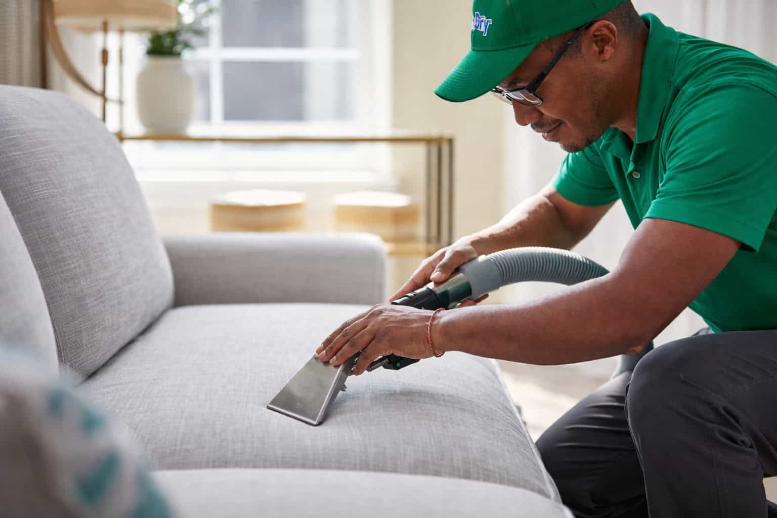 Professional upholstery cleaning in Hampshire, IL